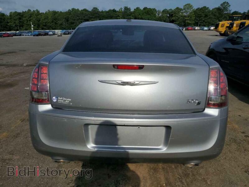 2014 Chrysler 300 (VIN 2C3CCABG9EH228753) — фото 6 из 12