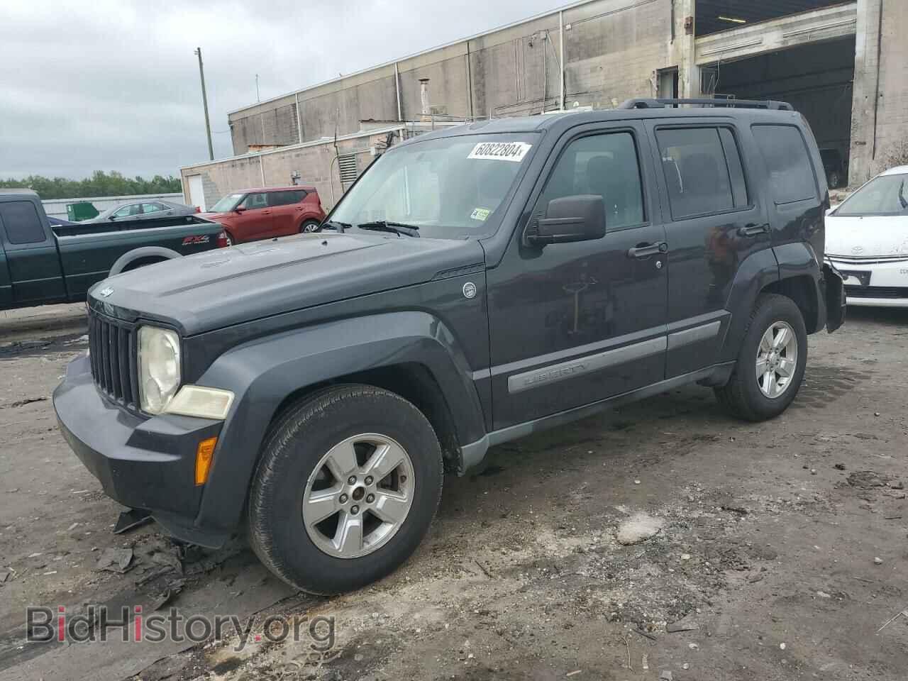 Photo 1J4PN2GK4BW552808 - JEEP LIBERTY 2011