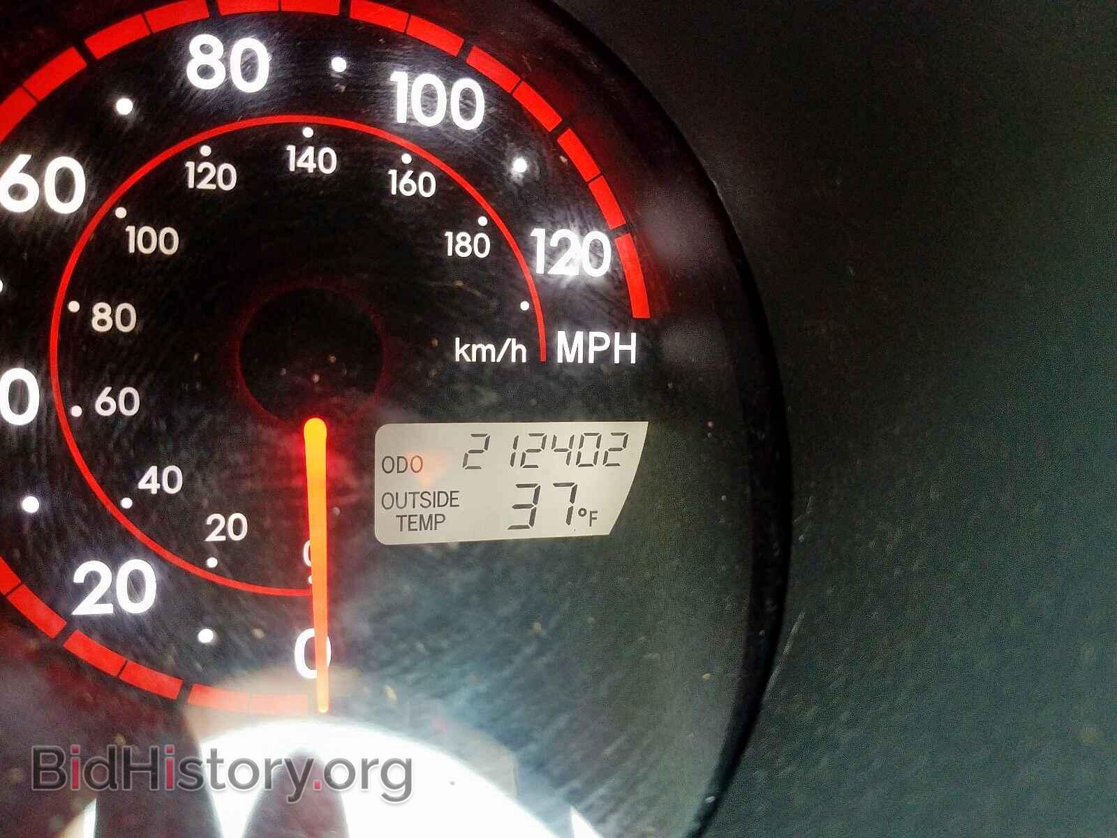 2005 TOYOTA COROLLA - VIN: 2T1LR32E95C411908 - Фото 8
