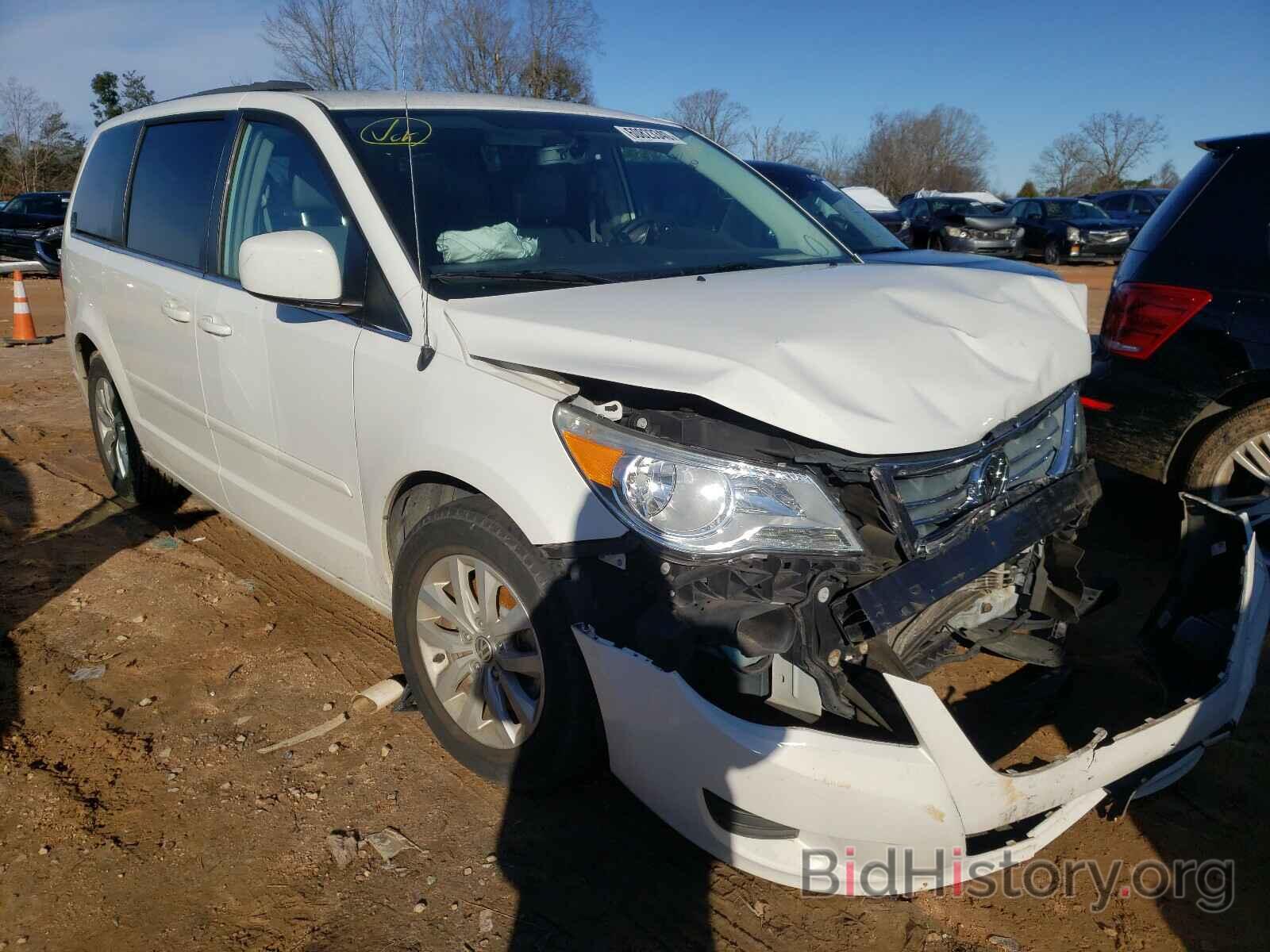 Photo 2C4RVABG9CR391104 - VOLKSWAGEN ROUTAN 2012