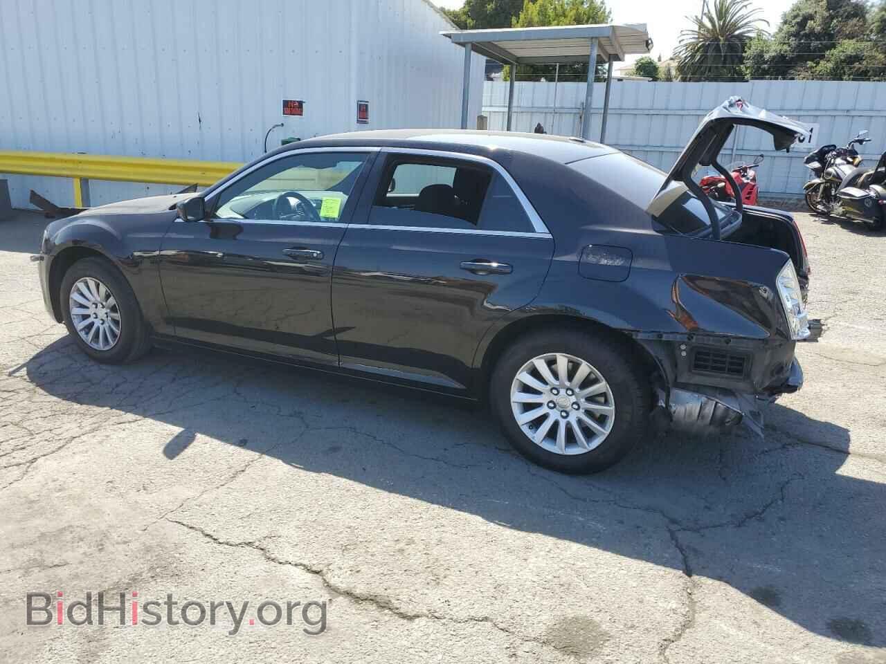 2011 CHRYSLER 300 - VIN: 2C3CA4CG6BH525478 - Фото 2