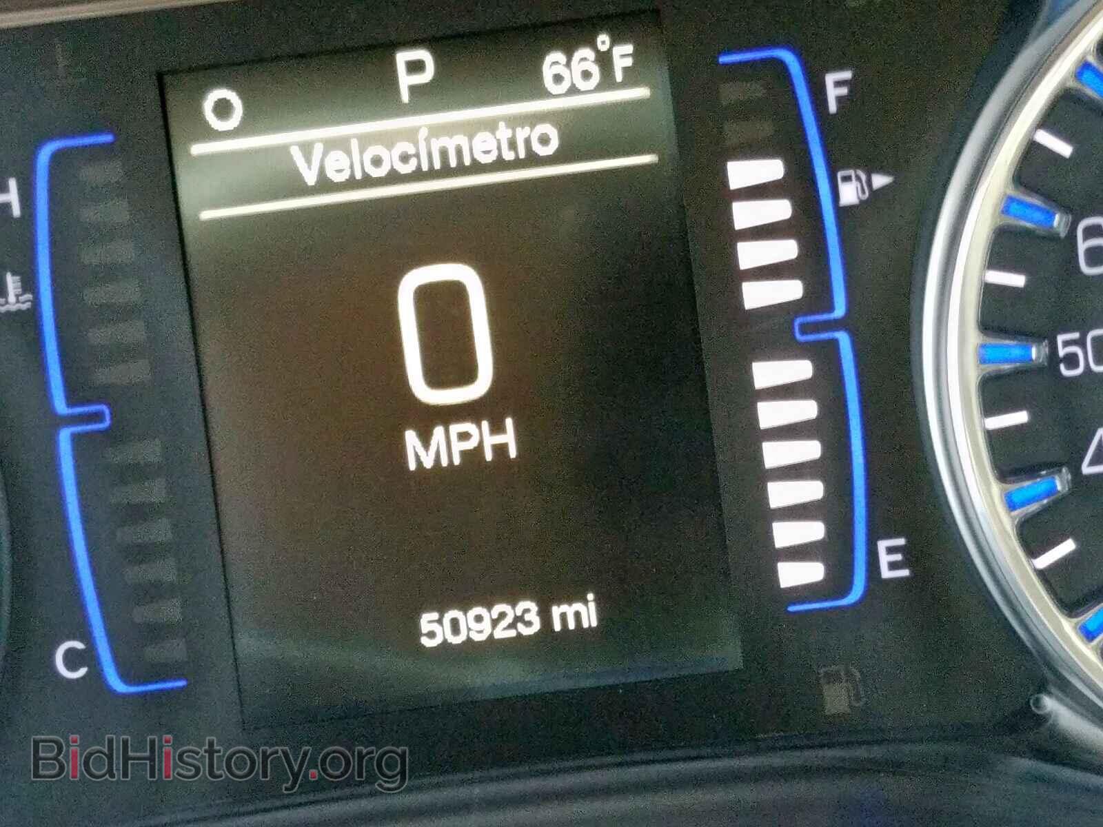2016 CHRYSLER 200 - VIN: 1C3CCCAB1GN112703 - Фото 8