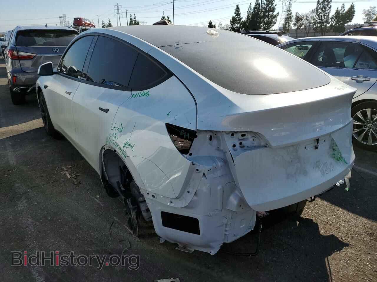 2022 TESLA MODEL Y - VIN: 7SAYGAEE4NF466258 - Фото 3