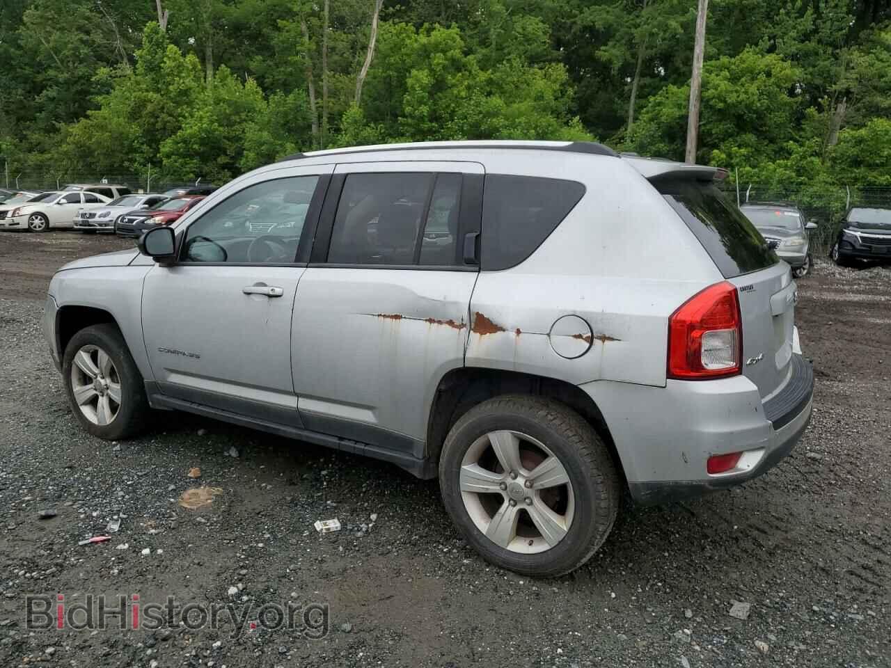 2011 JEEP COMPASS - VIN: 1J4NF1FB2BD197343 - Фото 2