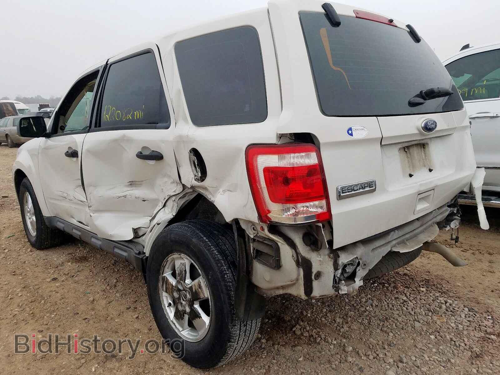 2011 FORD ESCAPE - VIN: 1FMCU0C79BKC64248 - Фото 3