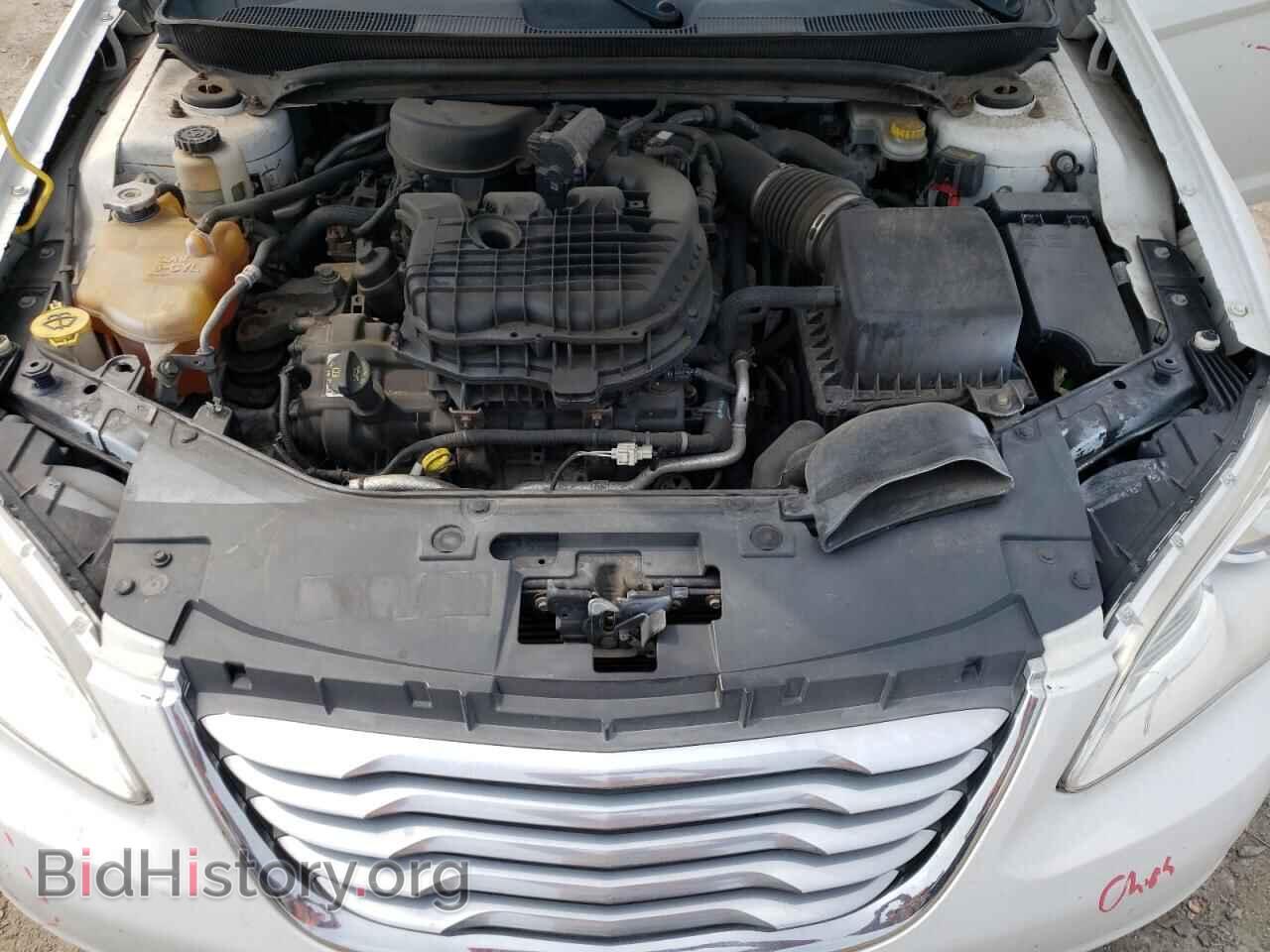 2012 CHRYSLER 200 - VIN: 1C3CCBBG1CN131637 - Фото 11