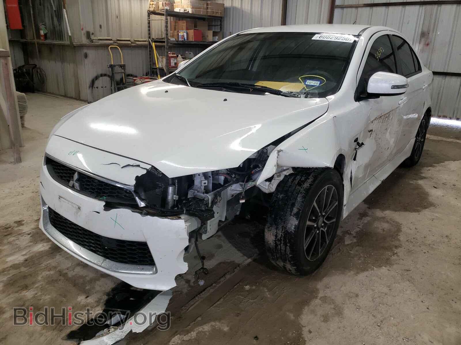 2017 MITSUBISHI LANCER - VIN: JA32U2FUXHU007589 - Фото 2