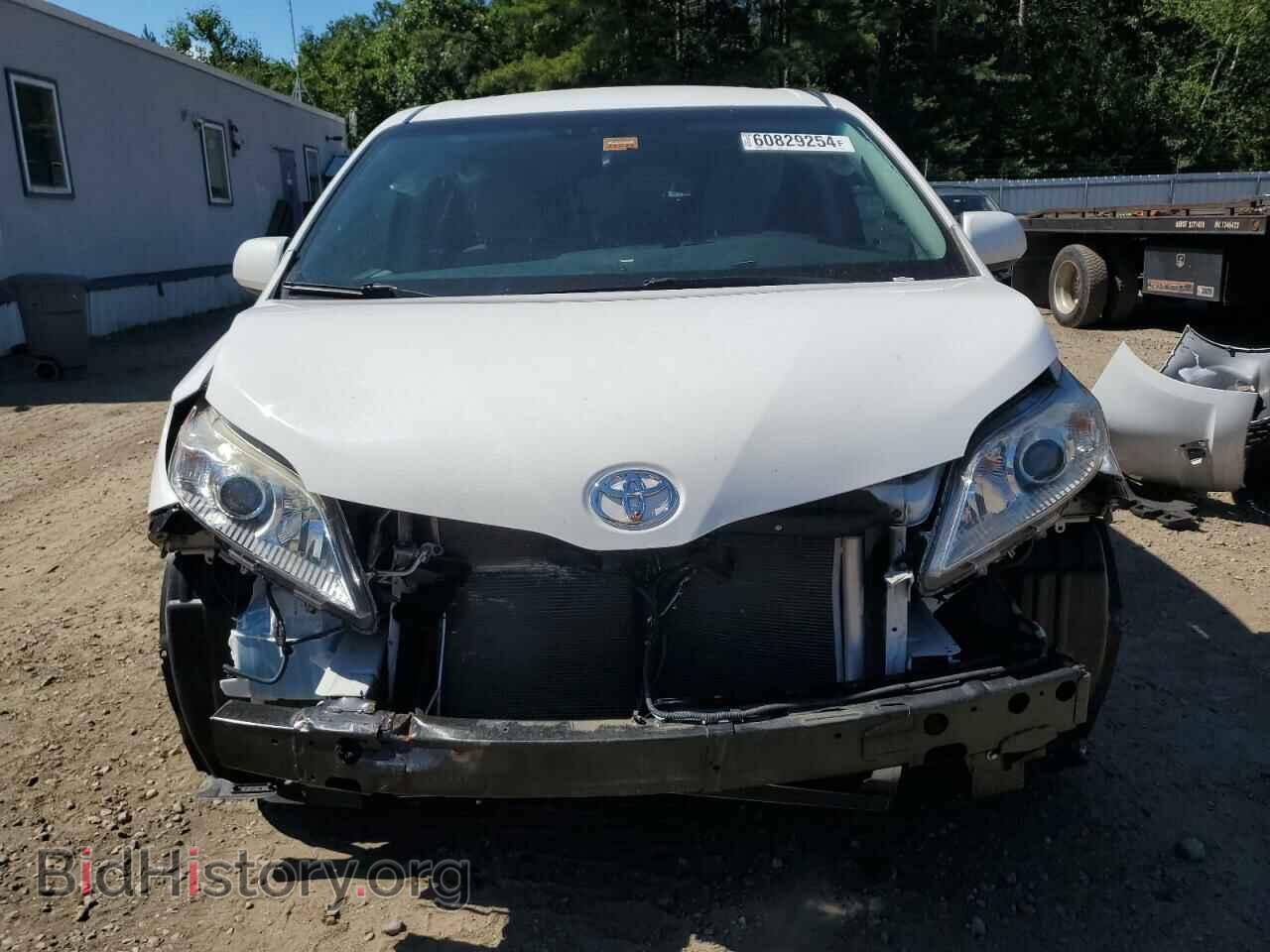 2017 TOYOTA All Models - VIN: 5TDJZ3DC2HS186083 - Фото 5