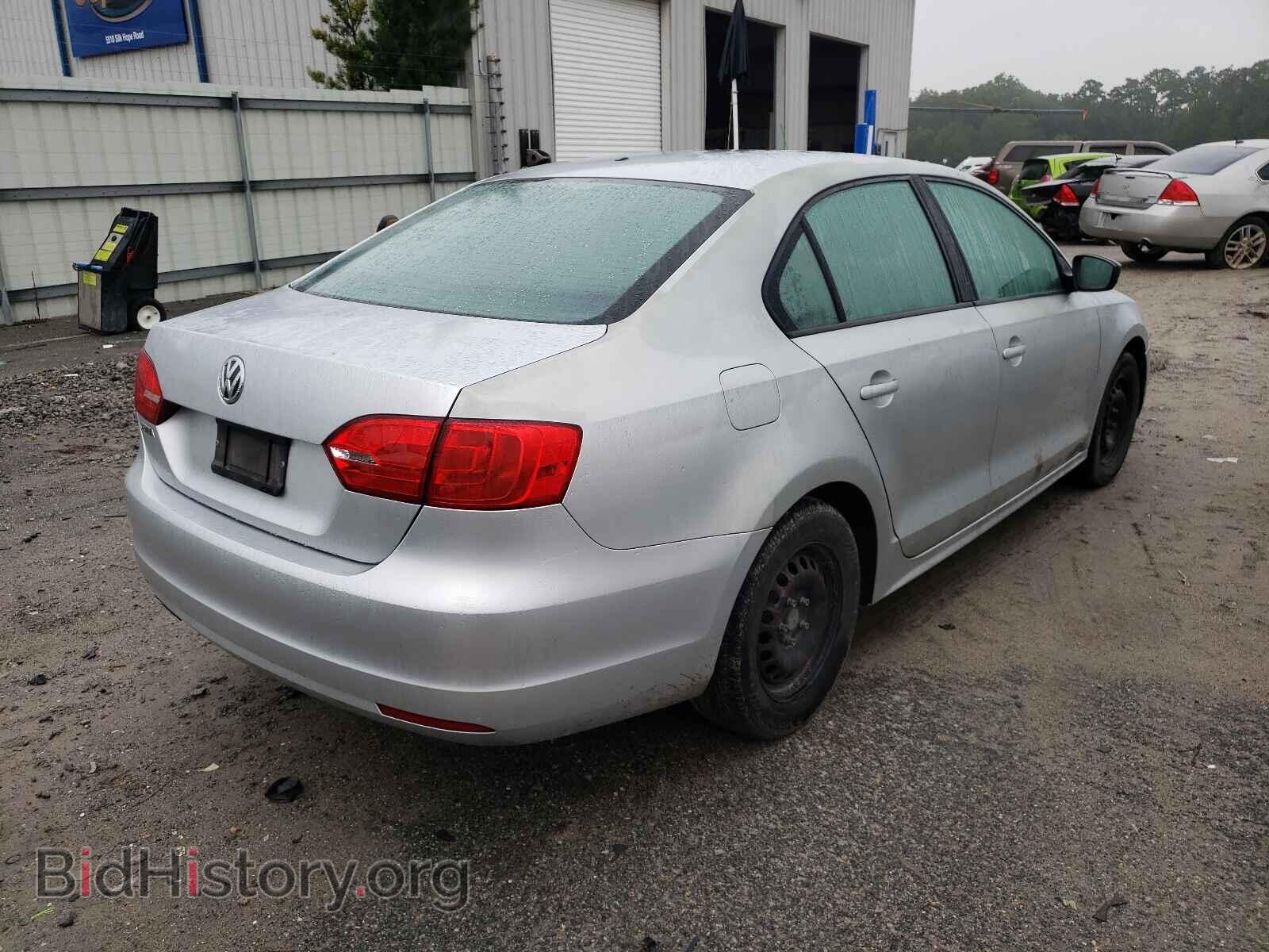 2014 VOLKSWAGEN JETTA - VIN: 3VW2K7AJXEM212568 - Фото 4