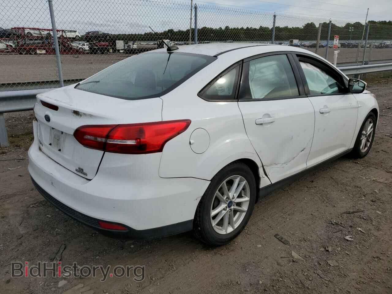 2016 FORD FOCUS - VIN: 1FADP3F23GL319897 - Photo 4