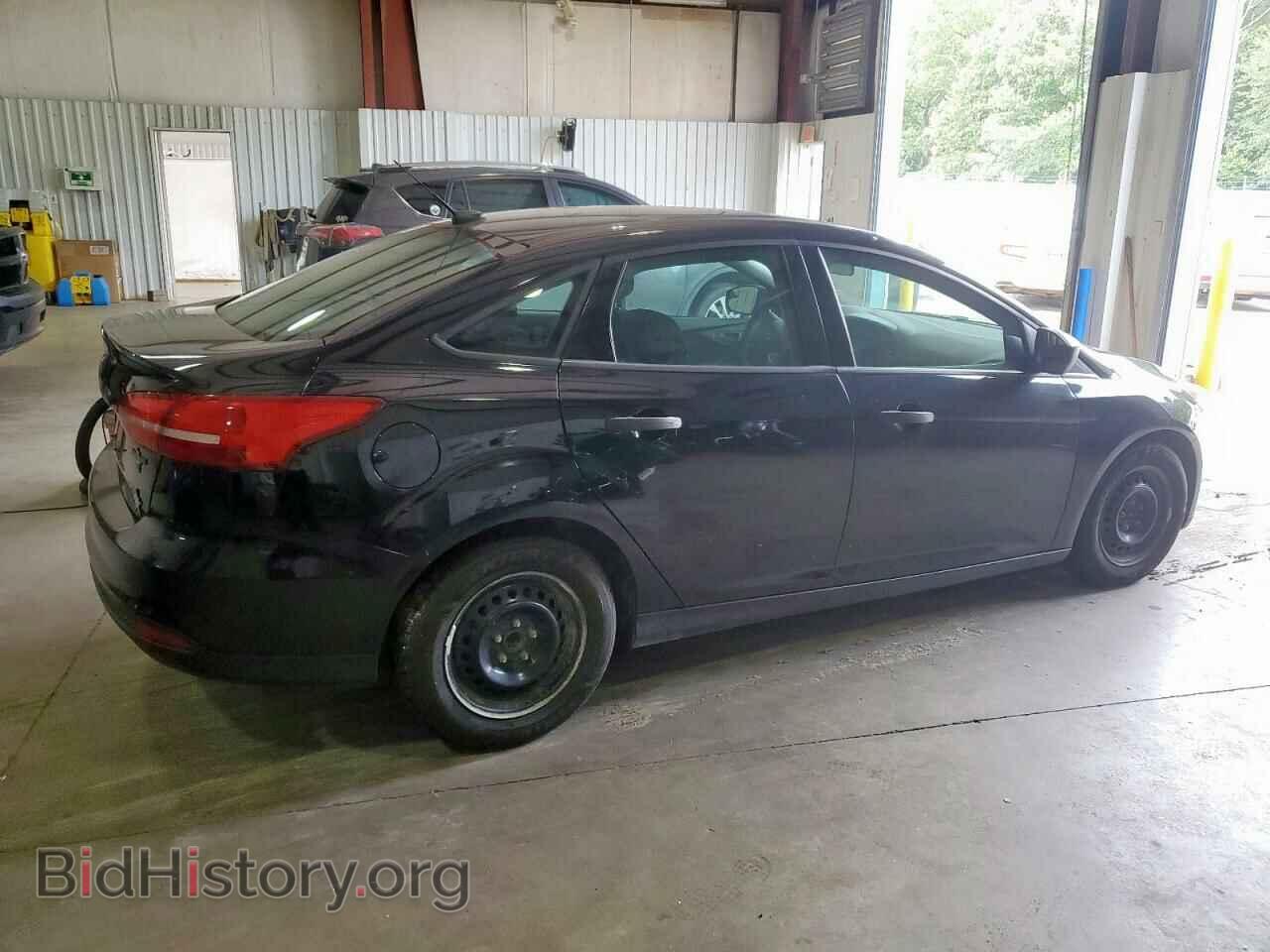 2017 FORD FOCUS - VIN: 1FADP3E28HL244343 - Фото 3
