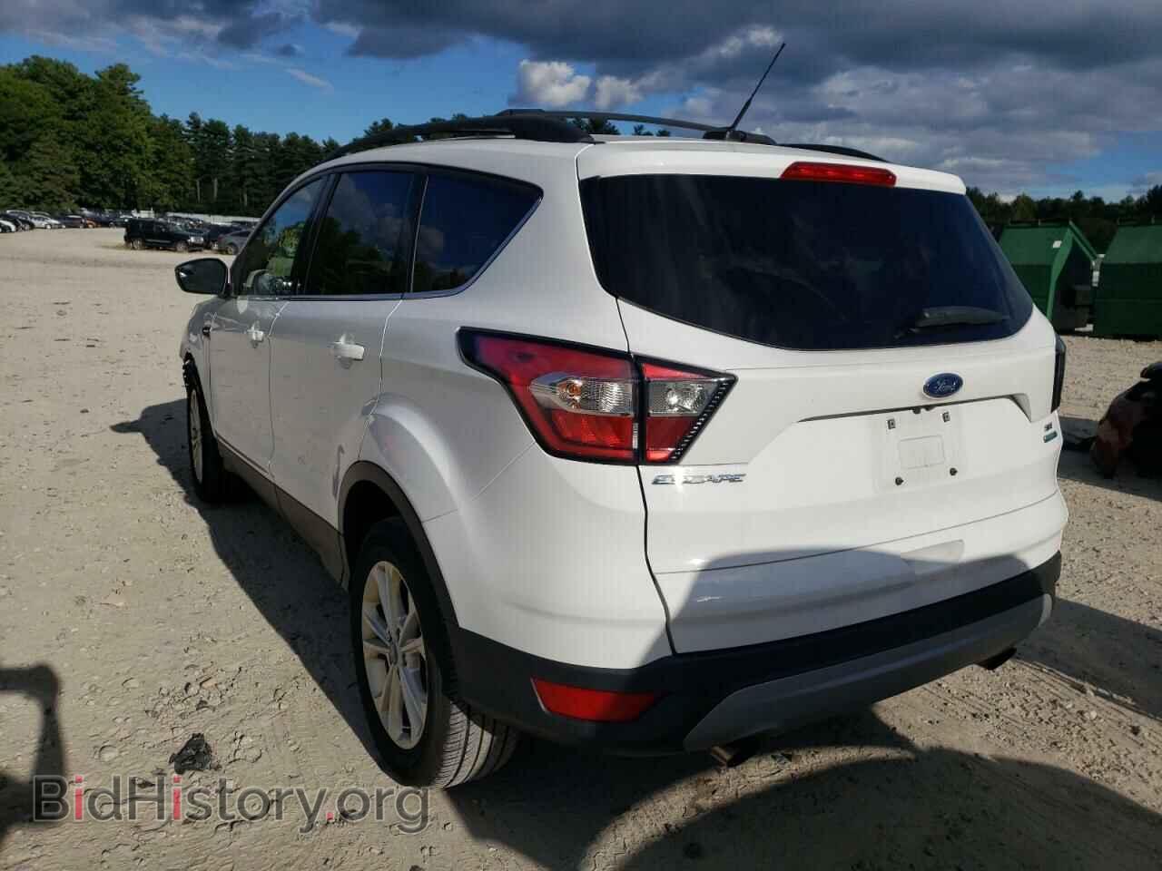 2018 FORD ESCAPE - VIN: 1FMCU9GD5JUB65630 - Фото 3
