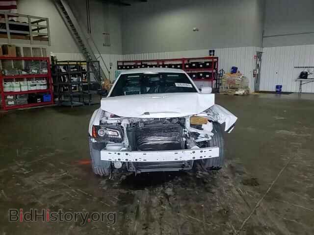 2014 CHRYSLER 300 - VIN: 2C3CCAGG6EH309718 - Фото 14