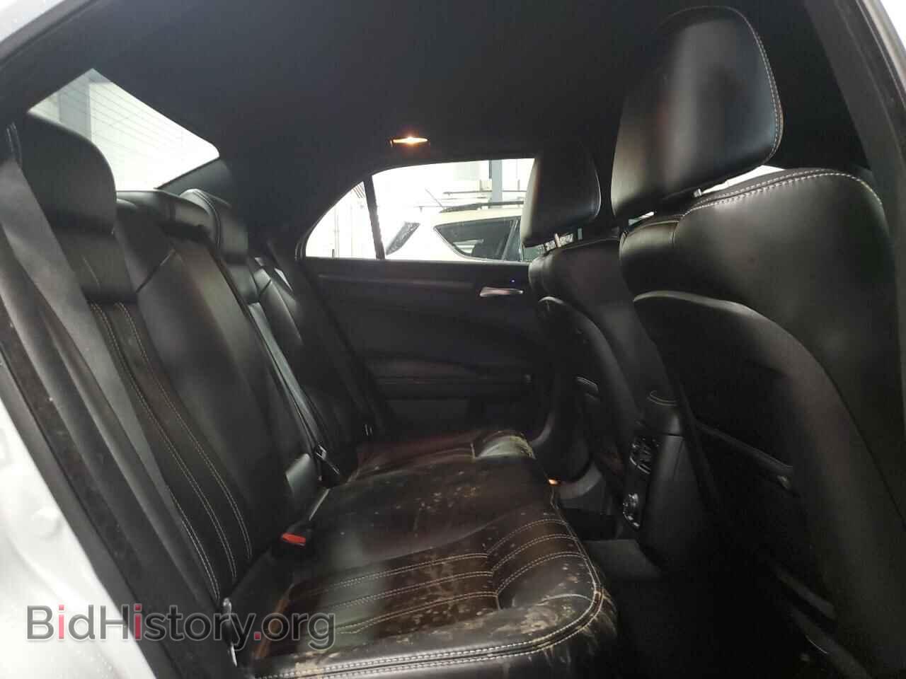 2014 CHRYSLER 300 - VIN: 2C3CCAGG6EH309718 - Фото 10