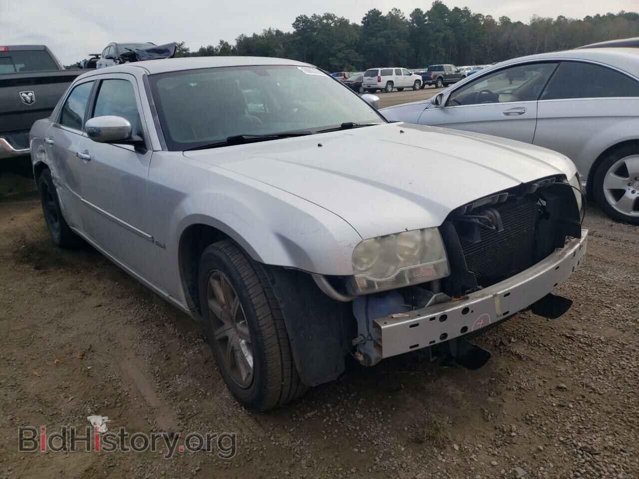 Фотография 2C3CA5CV4AH216241 - CHRYSLER 300 2010