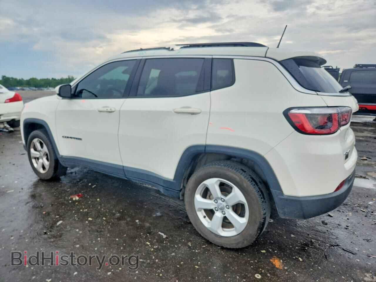 2018 JEEP COMPASS - VIN: 3C4NJDBB6JT283047 - Photo 2