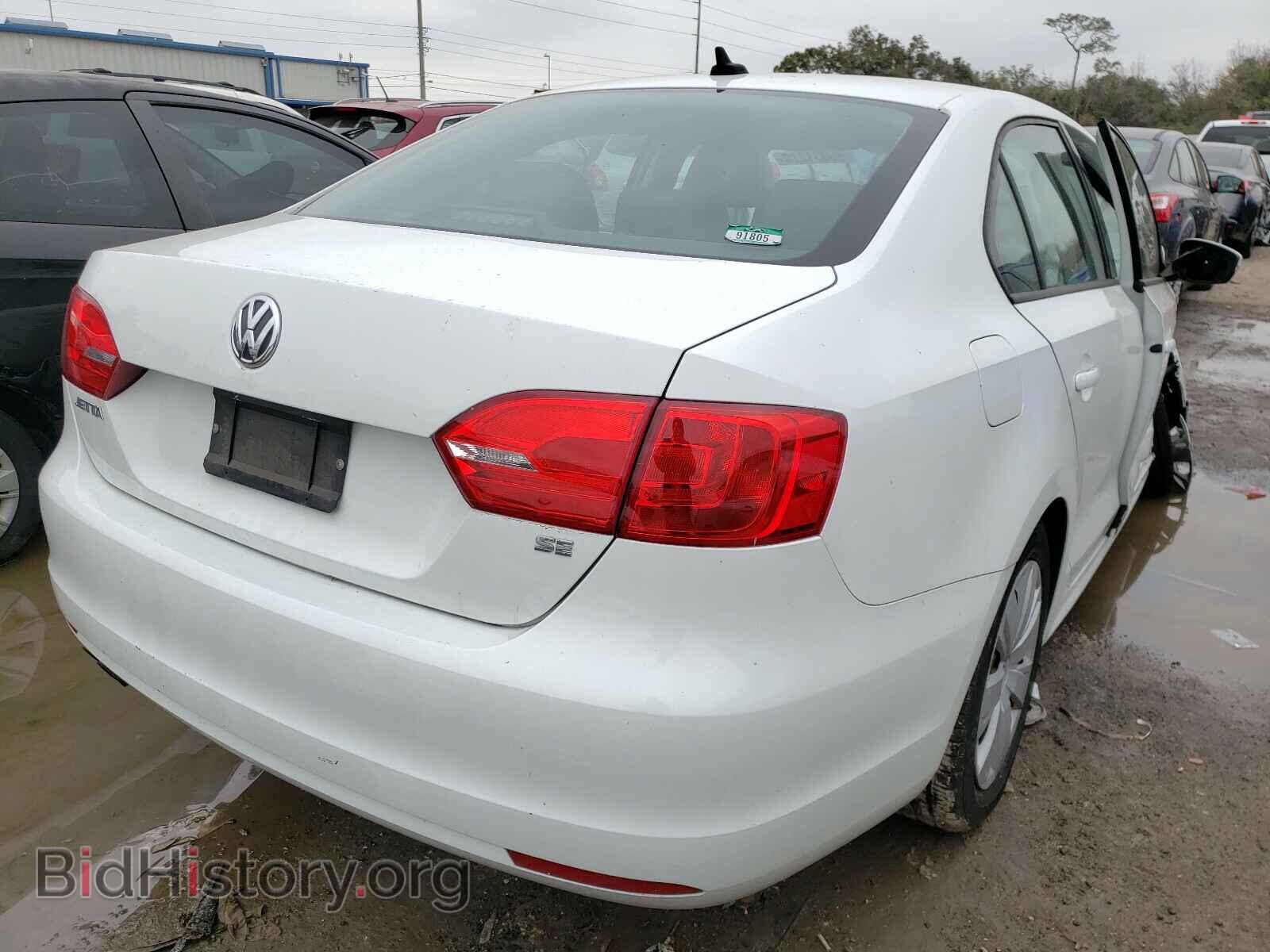 2014 VOLKSWAGEN JETTA - VIN: 3VWD17AJ2EM407592 - Фото 4