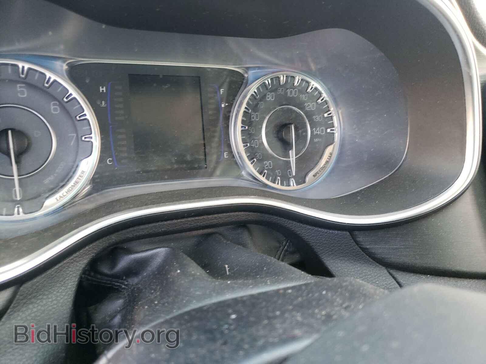 2016 CHRYSLER 200 - VIN: 1C3CCCFB3GN194765 - Photo 8