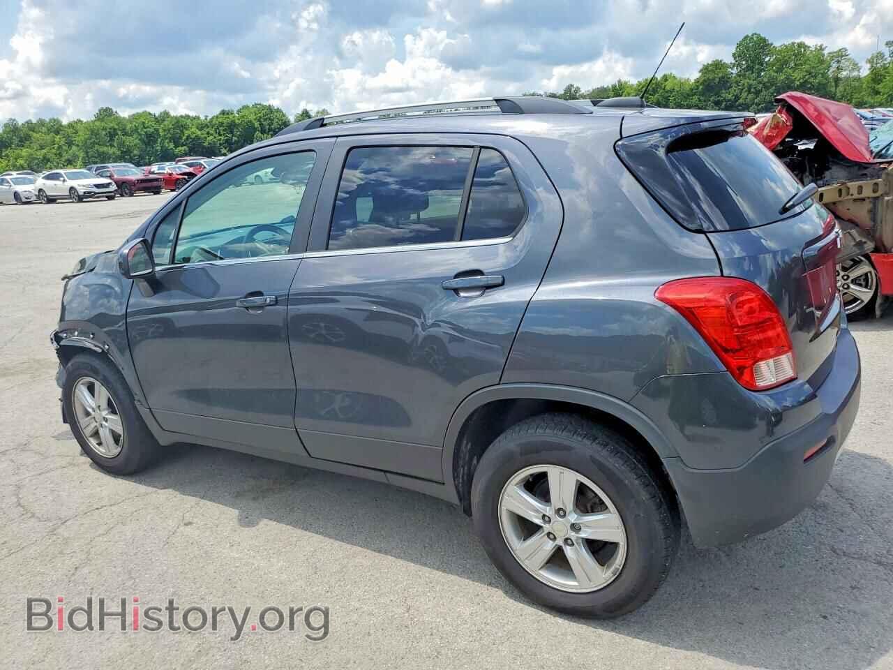 2016 CHEVROLET TRAX - VIN: 3GNCJPSB5GL233930 - Фото 2