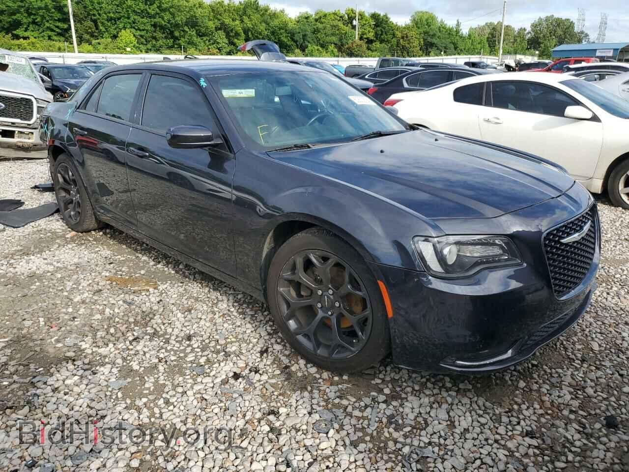 2019 CHRYSLER 300 - VIN: 2C3CCABG9KH516347 - Фото 4