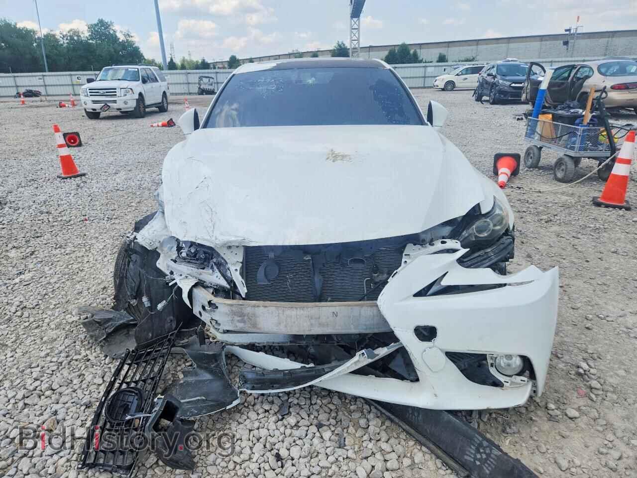 2014 LEXUS IS - VIN: JTHCF1D2XE5000772 - Photo 5