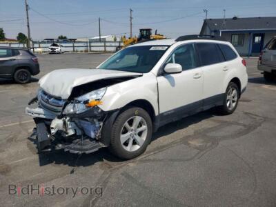 2014 Subaru OUTBACK 2.5I Premium, белый — VIN 4S4BRBCC9E3296931, Copart