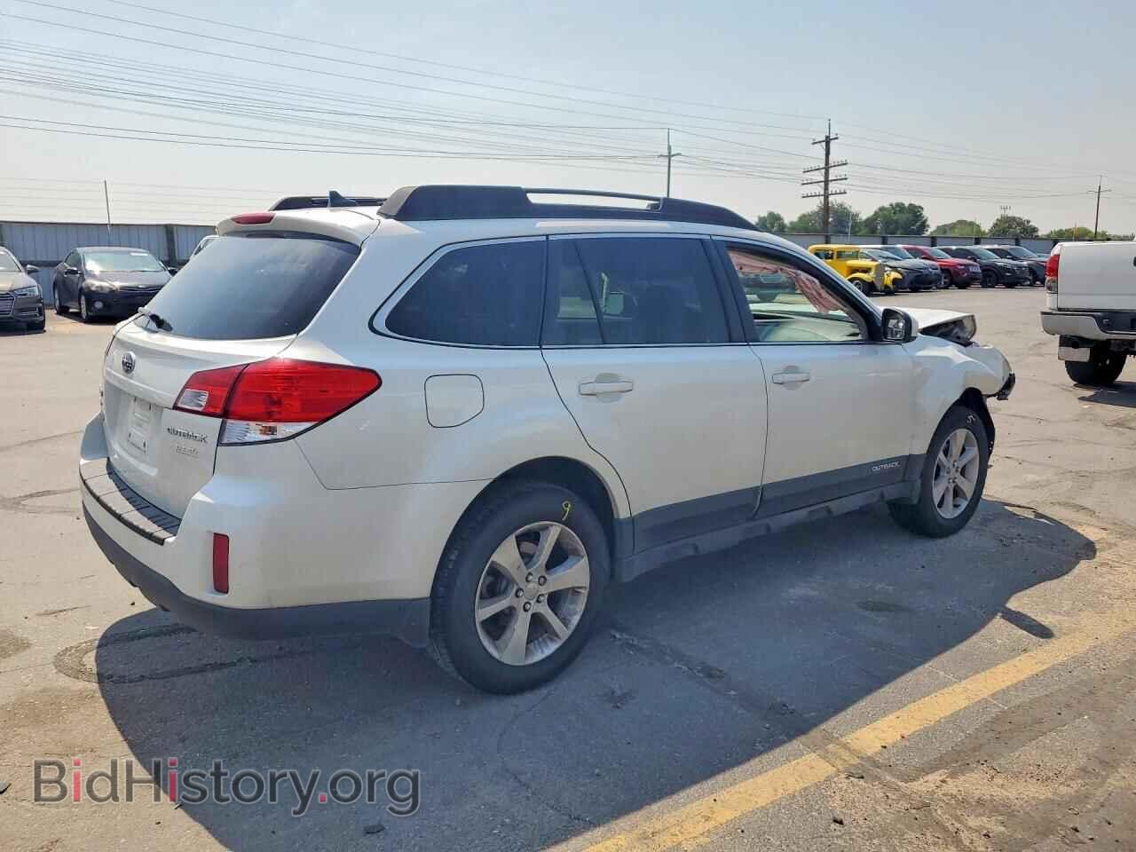 2014 SUBARU OUTBACK - VIN: 4S4BRBCC9E3296931 - Фото 3
