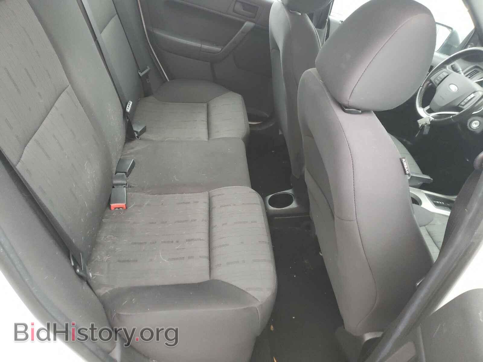 2011 FORD FOCUS - VIN: 1FAHP3FN9BW201730 - Photo 6