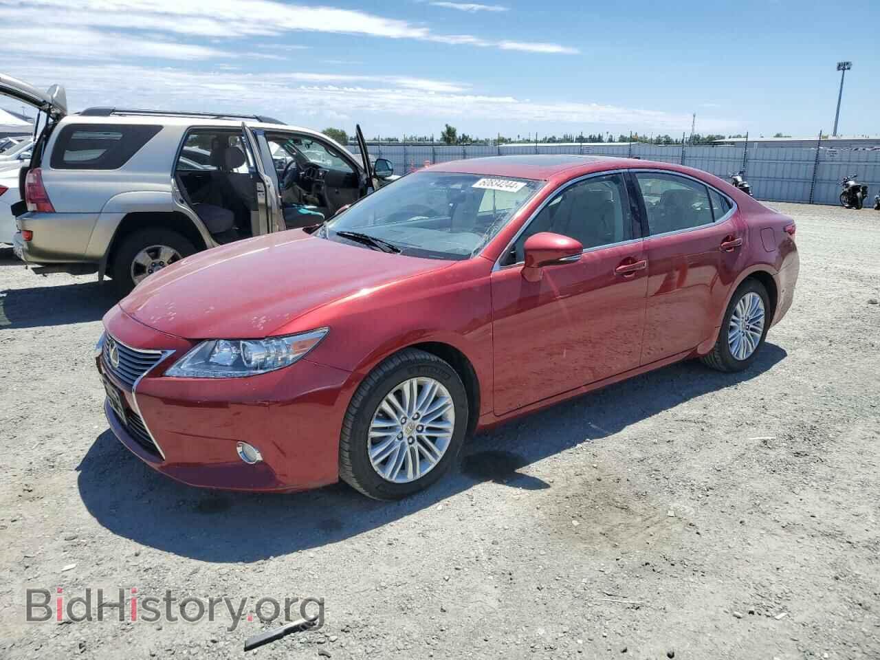 Фотография JTHBK1GG4F2201228 - LEXUS ES350 2015