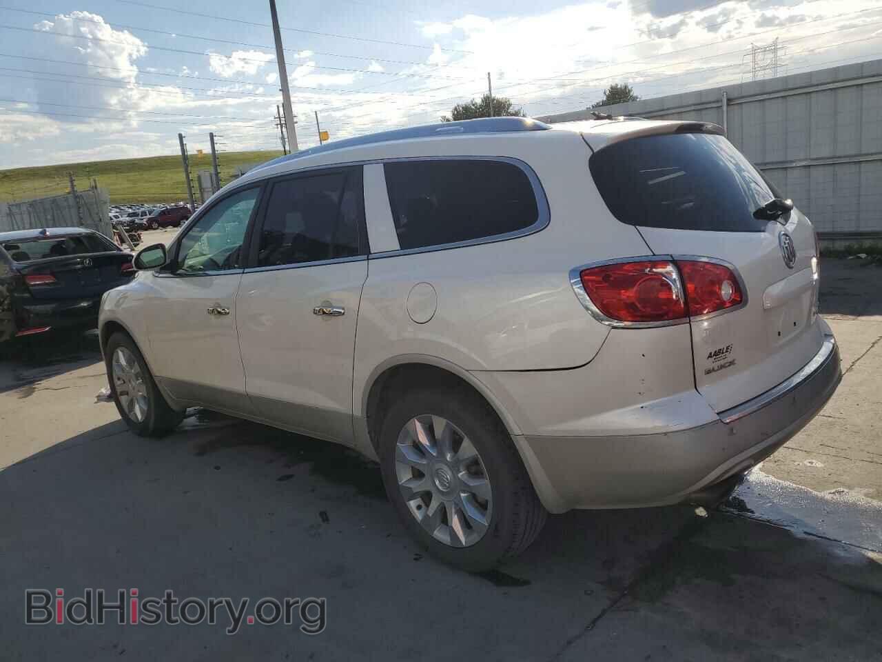 2010 BUICK ENCLAVE - VIN: 5GALVCED4AJ215907 - Фото 2