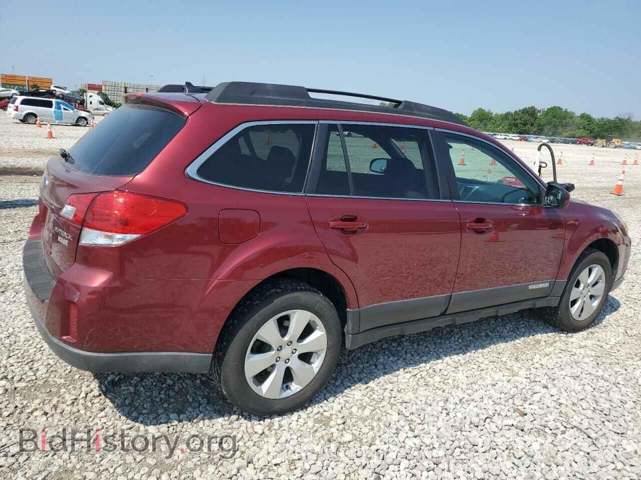 2011 SUBARU OUTBACK - VIN: 4S4BRBKC0B3329666 - Фото 3