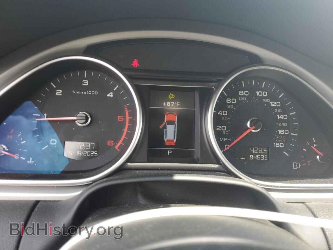 2015 AUDI Q7 - VIN: WA1LMAFE2FD002578 - Фото 9