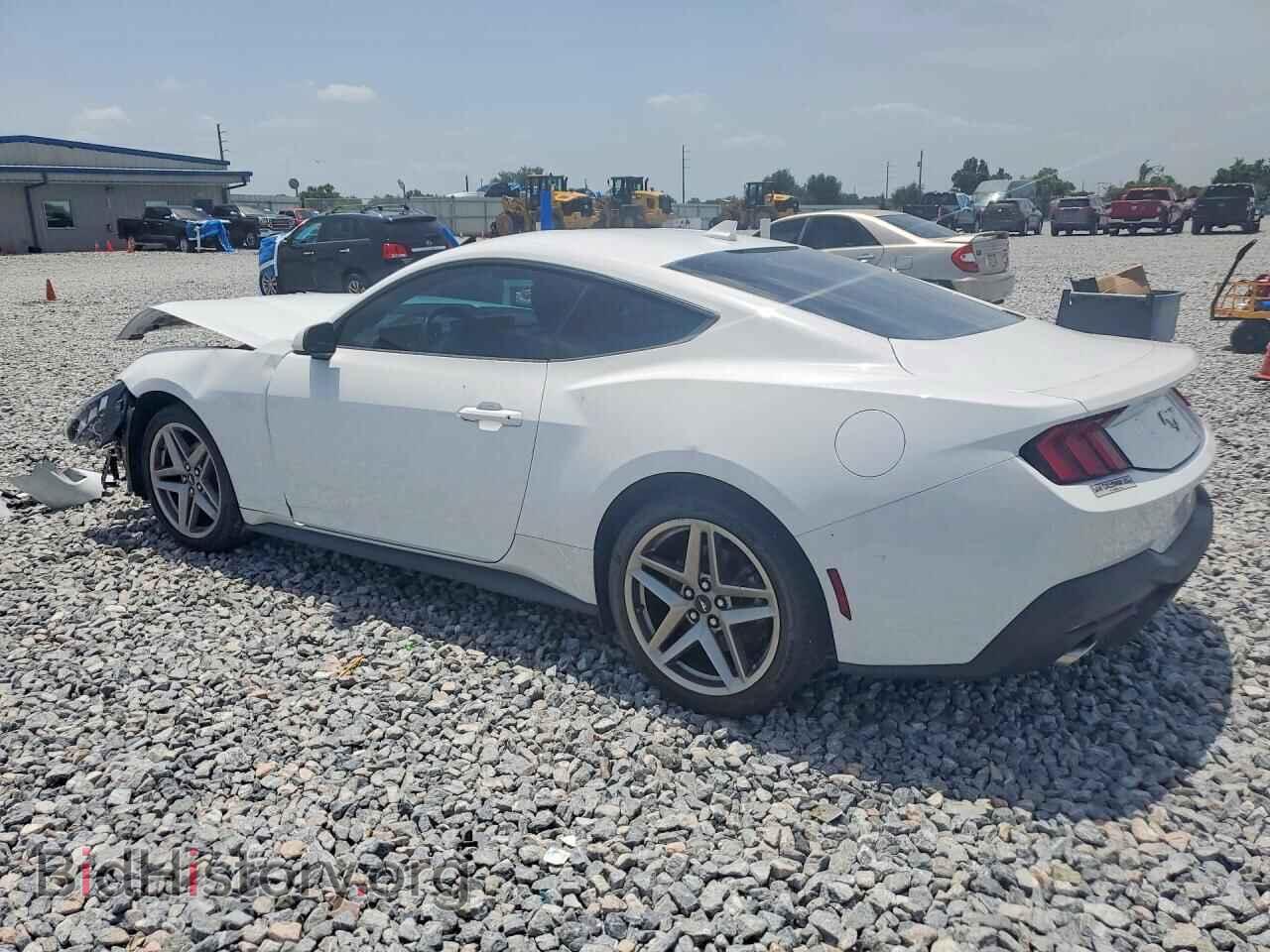 2024 FORD MUSTANG - VIN: 1FA6P8TH0R5118609 - Photo 2