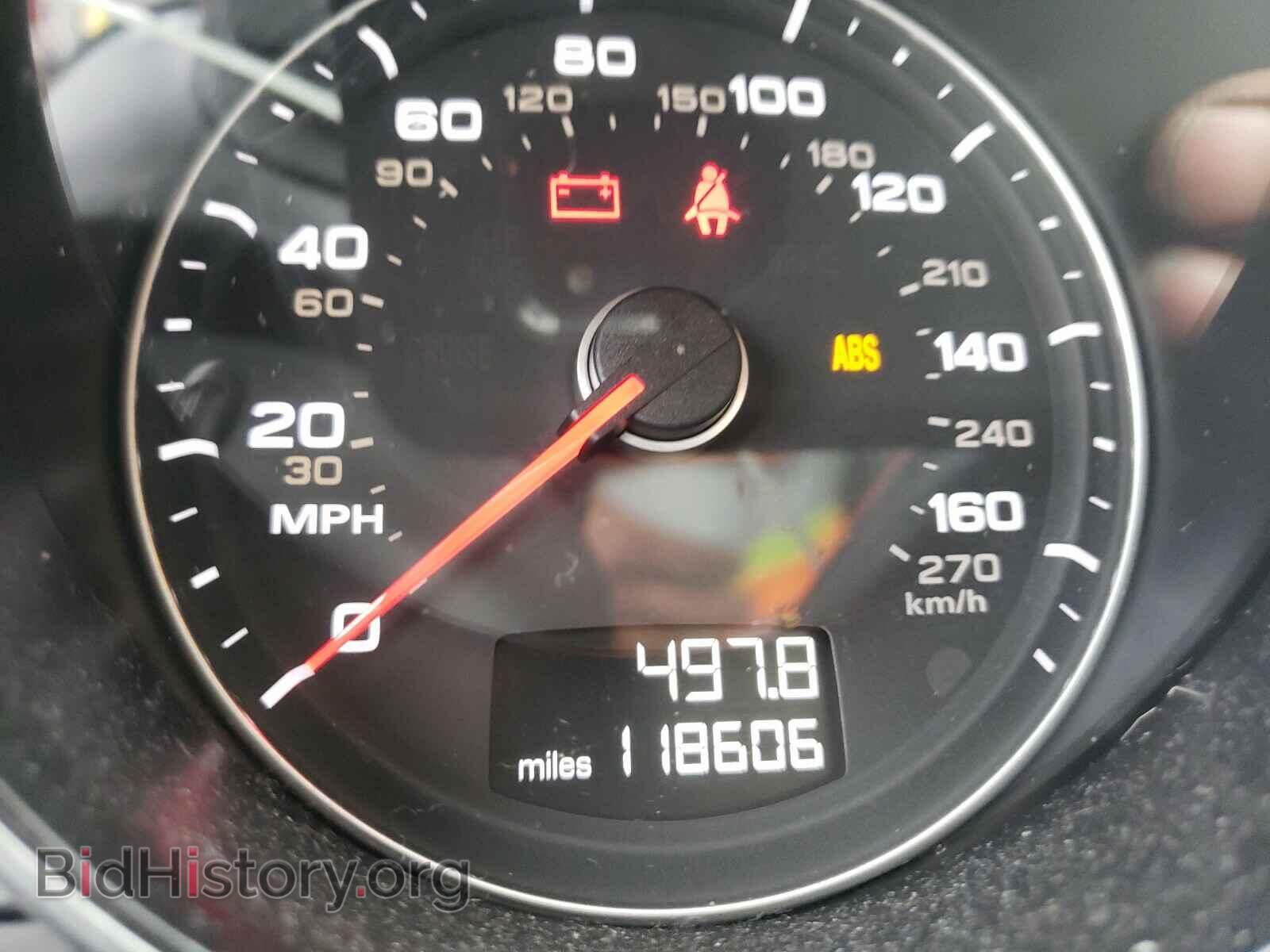 2010 AUDI TT - VIN: TRUFFAFK2A1021506 - Фото 8