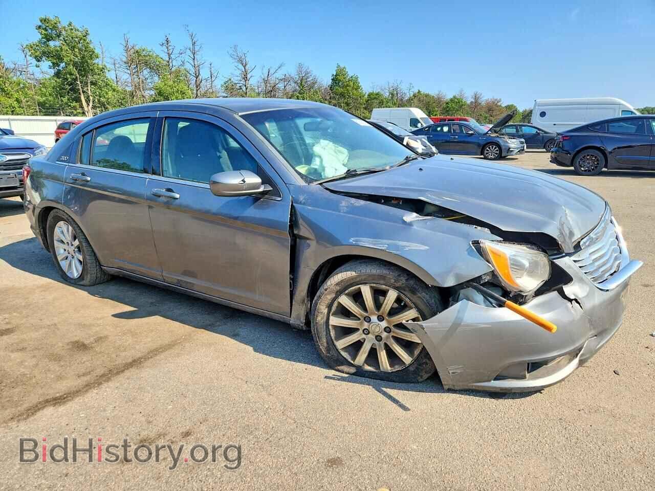 2013 CHRYSLER 200 - VIN: 1C3CCBBG4DN533900 - Фото 4