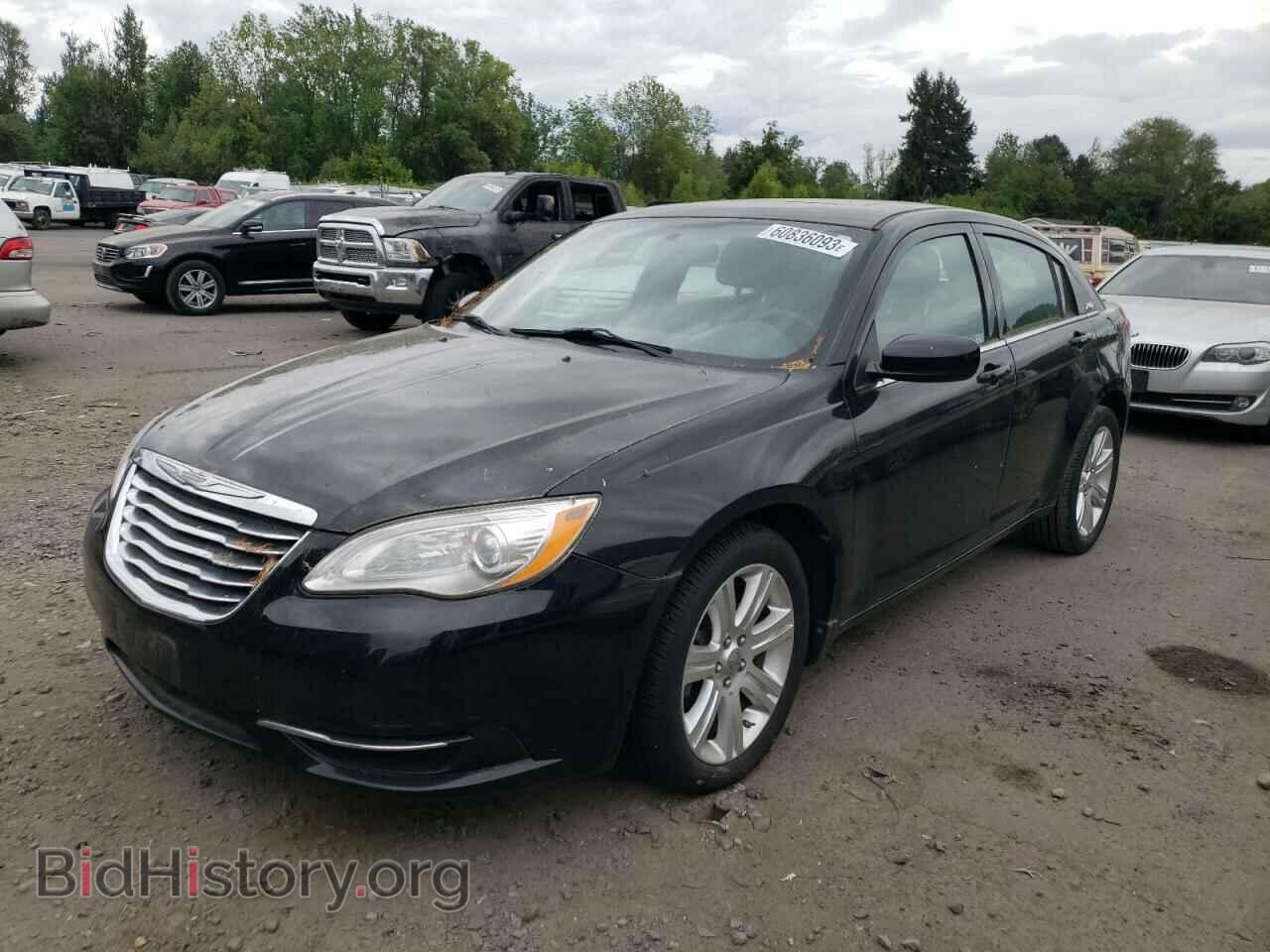 Фотография 1C3CCBBG9CN106338 - CHRYSLER 200 2012