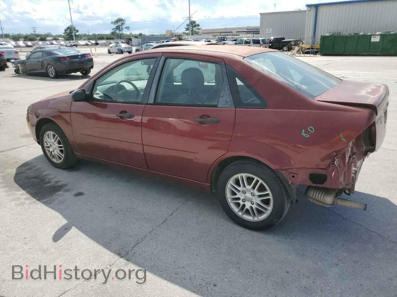 2006 FORD FOCUS - VIN: 1FAHP34N26W132680 - Фото 2