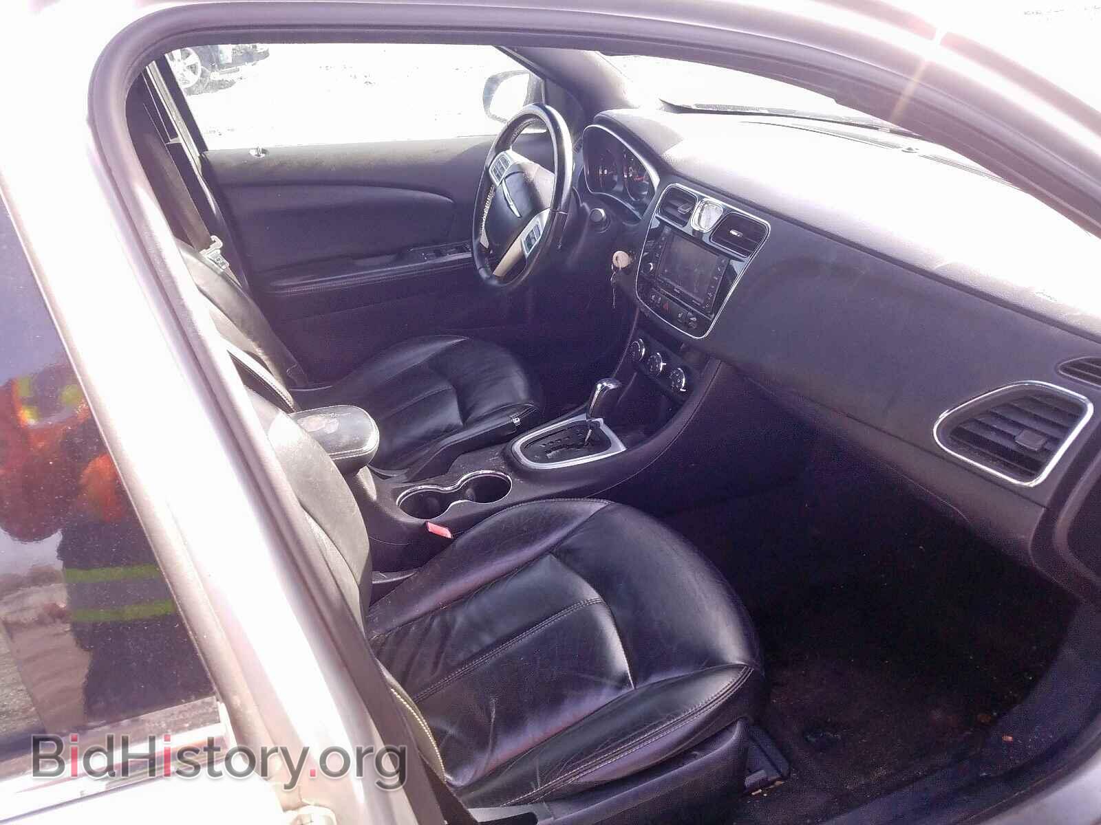 2012 CHRYSLER 200 - VIN: 1C3CCBCG6CN113195 - Фото 5