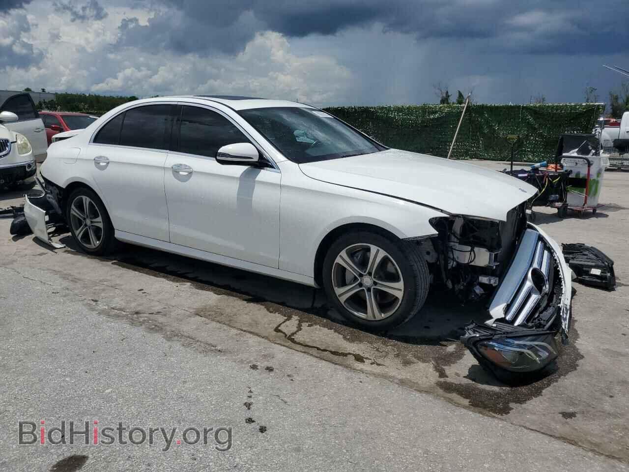 2017 MERCEDES-BENZ E-CLASS - VIN: WDDZF4JB7HA105868 - Фото 4