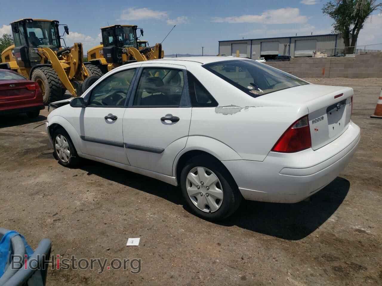 2005 FORD FOCUS - VIN: 1FAFP34N15W293785 - Фото 2