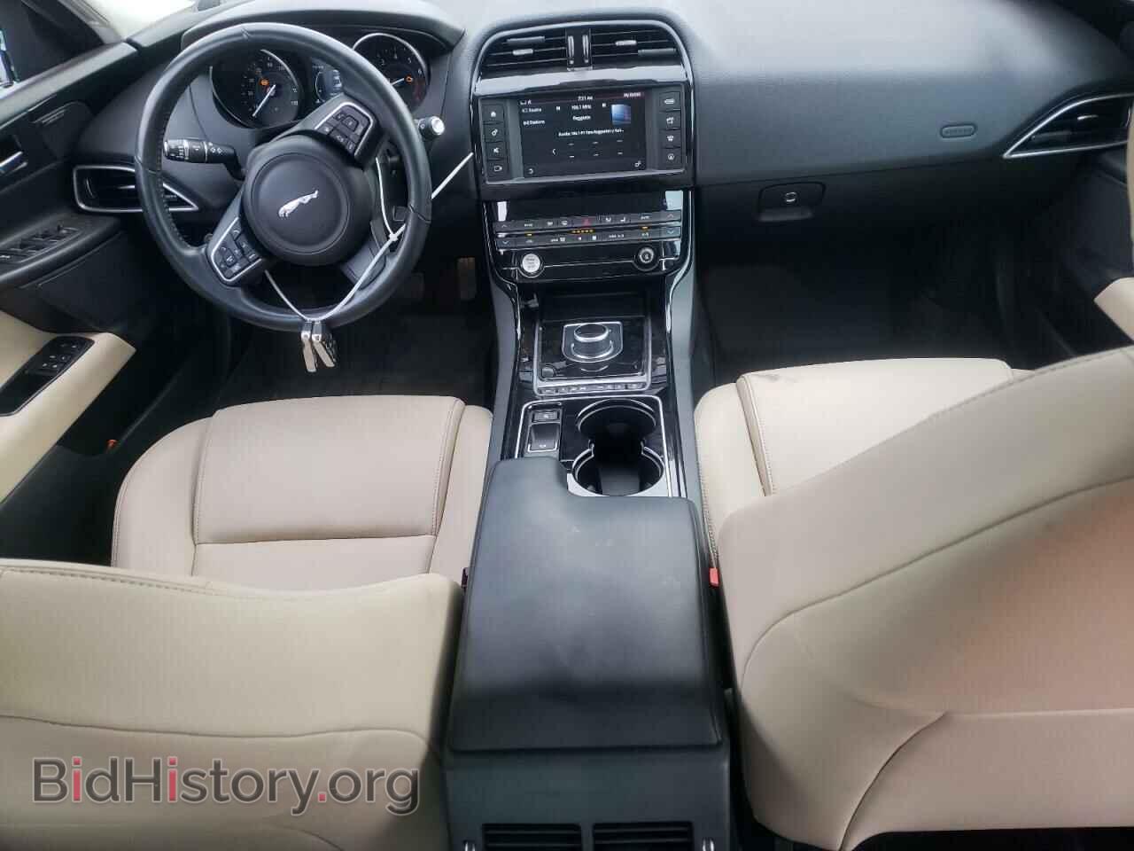 2017 JAGUAR XE - VIN: SAJAD4BG2HA951379 - Фото 8