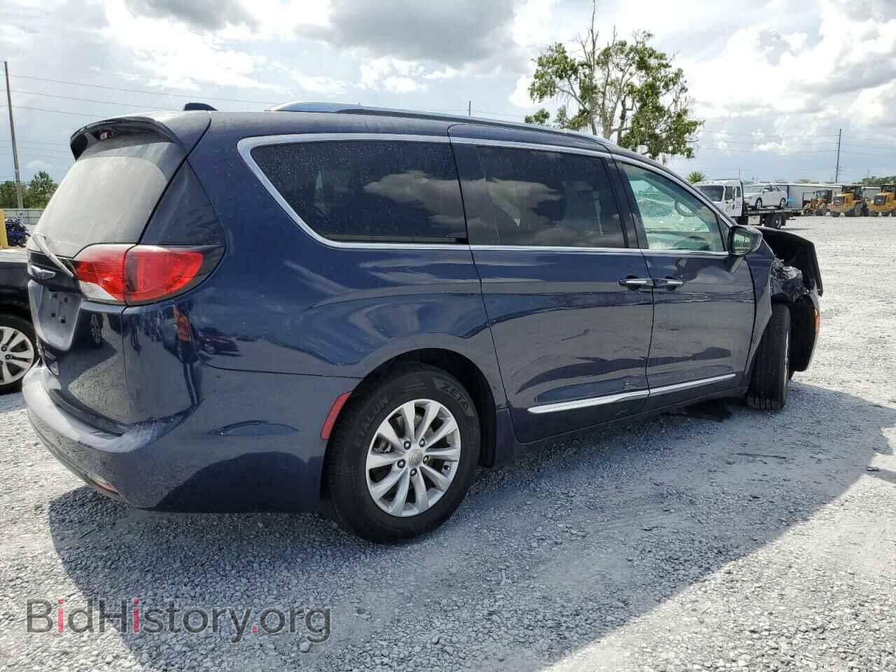 2018 CHRYSLER PACIFICA - VIN: 2C4RC1BG3JR354682 - Фото 3