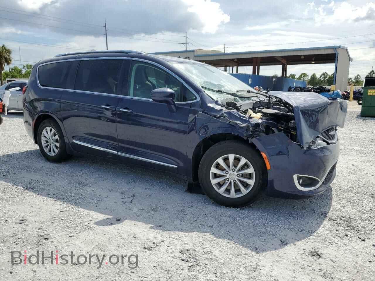 2018 CHRYSLER PACIFICA - VIN: 2C4RC1BG3JR354682 - Фото 4