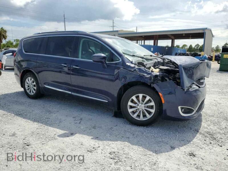 2018 Chrysler PACIFICA (VIN 2C4RC1BG3JR354682) — photo 4 of 13