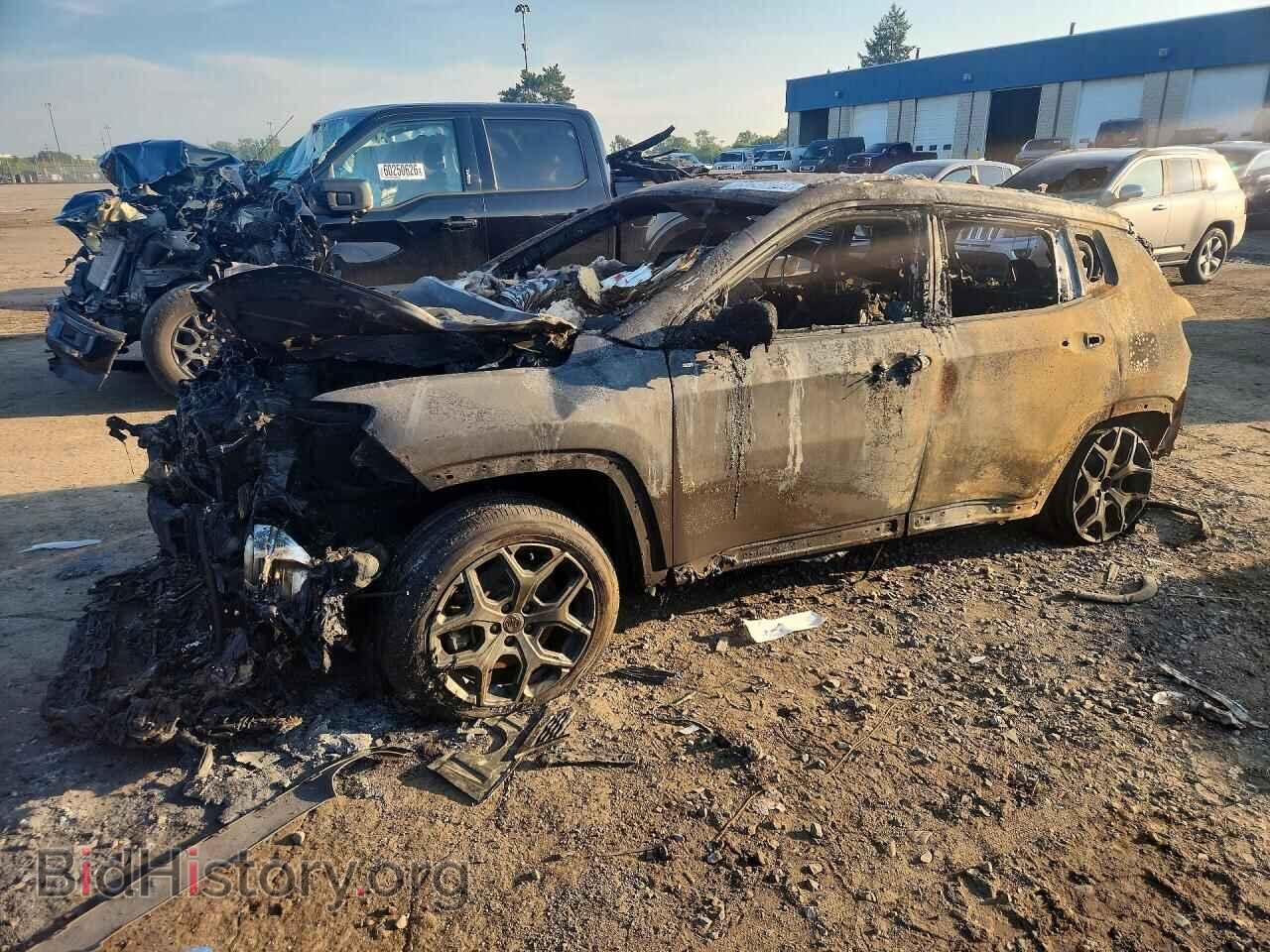 Photo 3C4NJDCN6RT152303 - JEEP COMPASS 2024