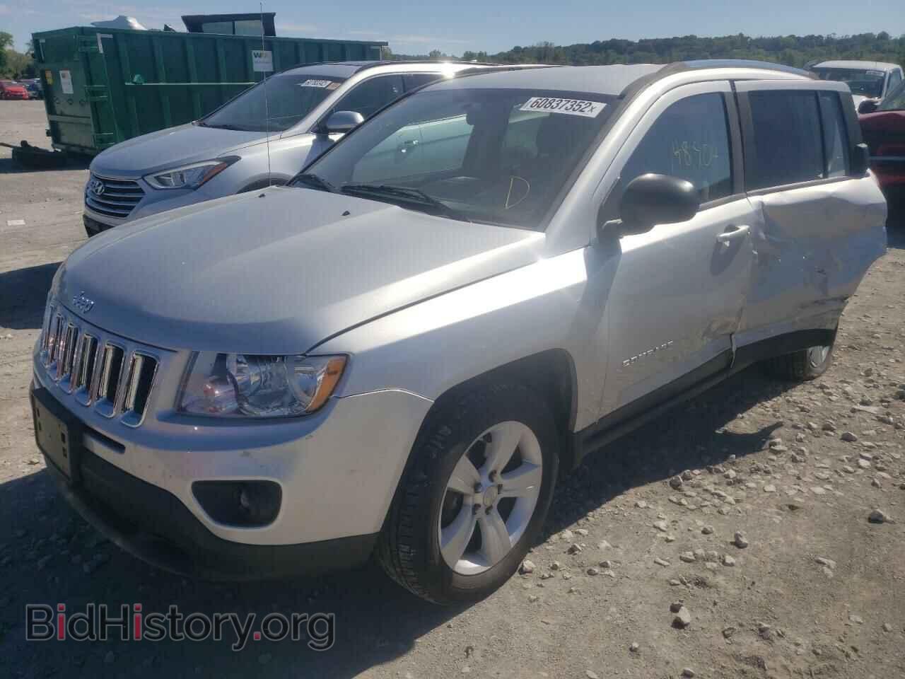 2013 JEEP COMPASS - VIN: 1C4NJDEB2DD158391 - Фото 2