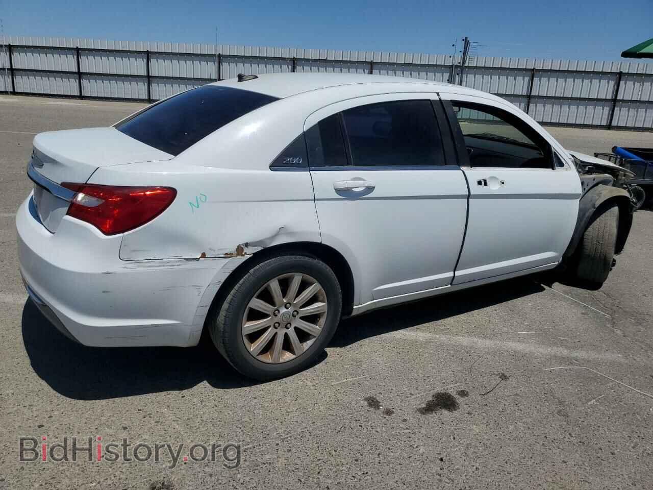 2013 CHRYSLER 200 - VIN: 1C3CCBBG0DN532047 - Фото 3
