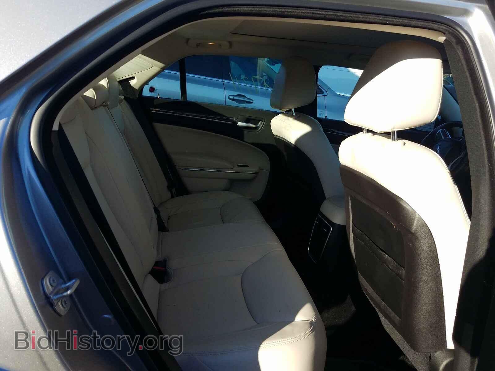 2017 CHRYSLER 300 - VIN: 2C3CCAAG1HH506390 - Фото 6