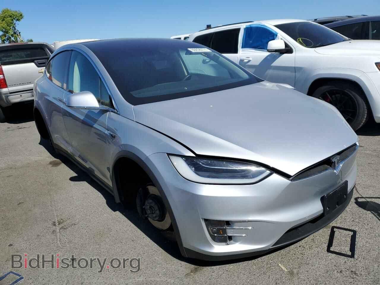 2016 TESLA MODEL X - VIN: 5YJXCBE25GF001961 - Photo 4