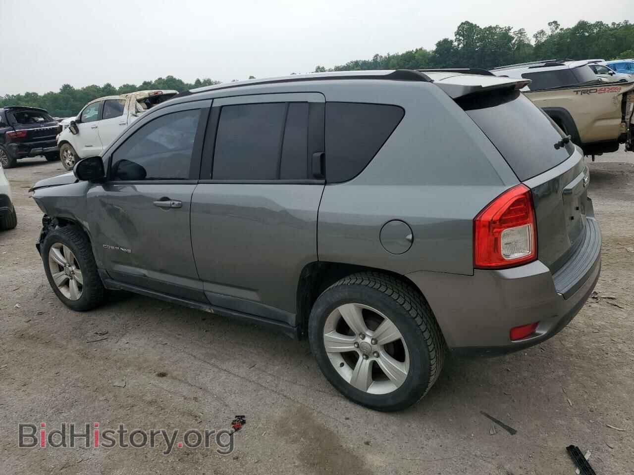 2011 JEEP COMPASS - VIN: 1J4NT1FA4BD290266 - Фото 2
